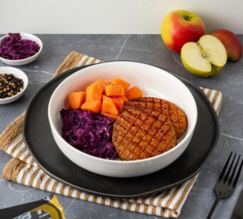 Süsskartoffeln  - Hähnchenburger - Apfelrotkohl (mit Gewürz)