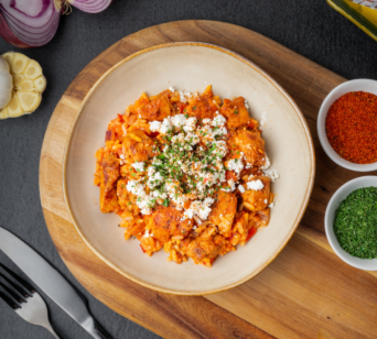 Tomatenreis mit Feta (griechische Weise) - Vega Huhn [VEGA]