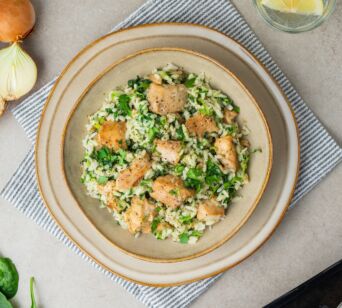 Vegetarisches Risotto mit Spinat - Hähnchen