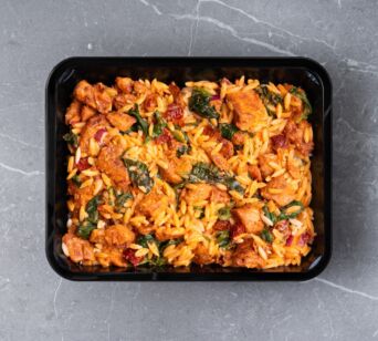 Rote Pesto Orzo - Hähnchen [MASSE]