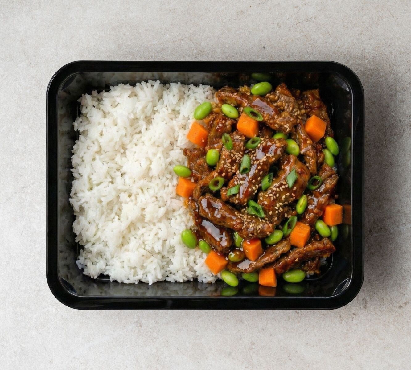 Heiße Koreanische Rindfleisch-Reisschüssel