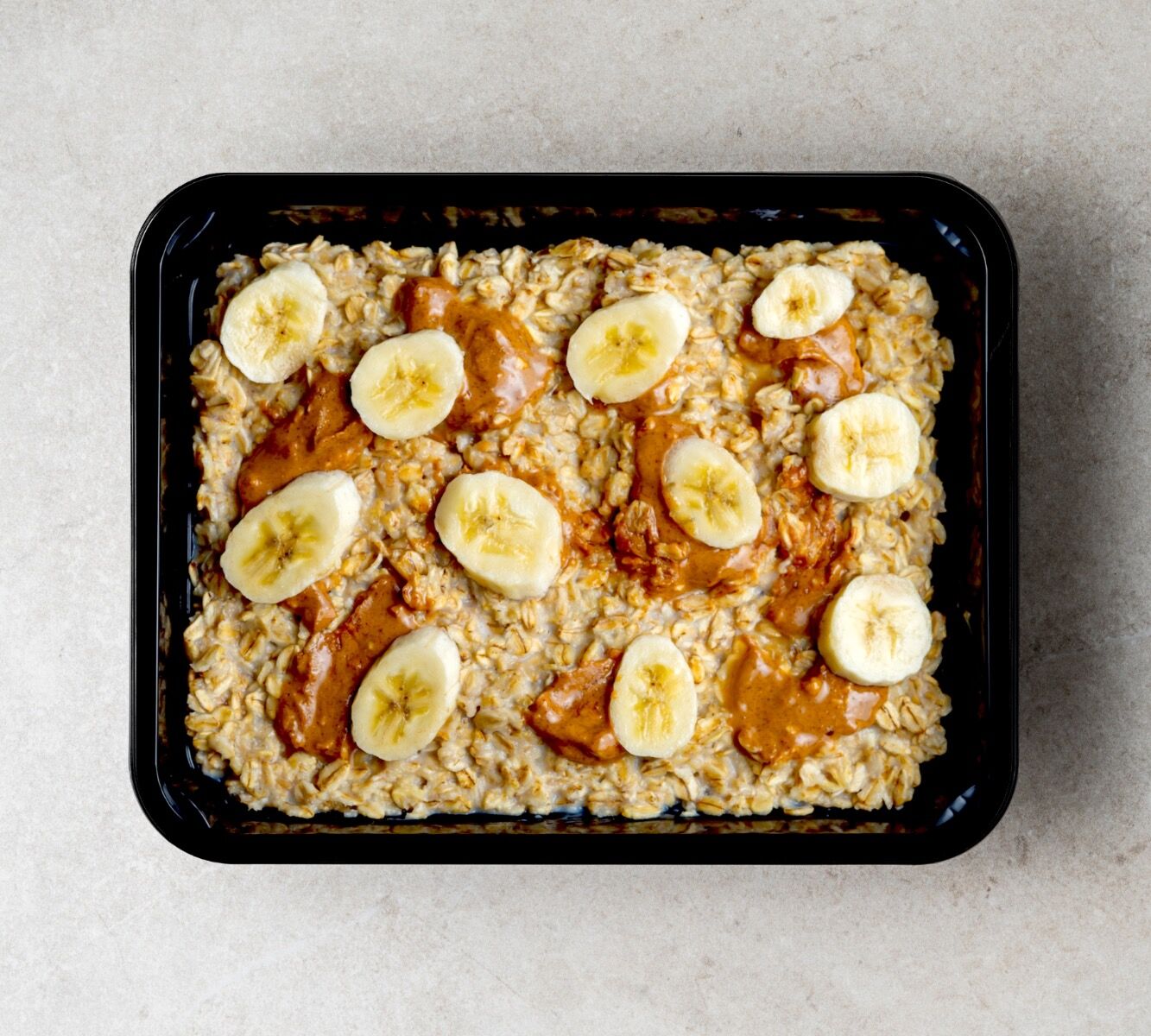High Protein Overnight Oats - Bananen-Erdnussbutter