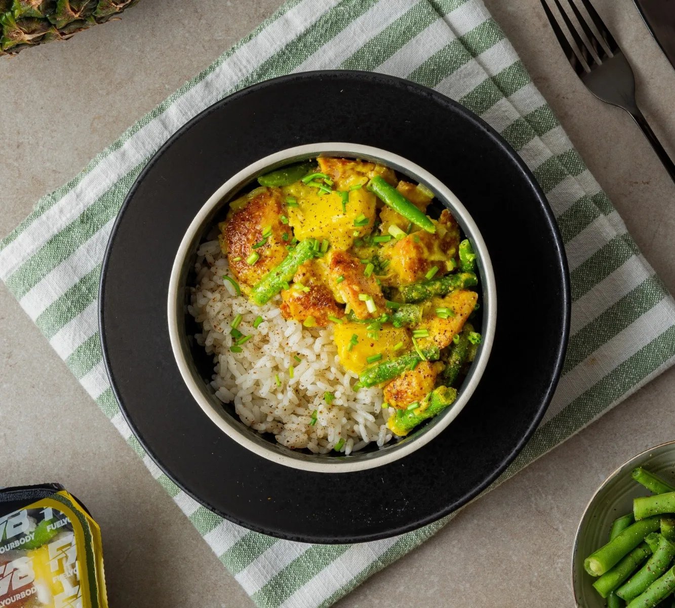 Basmati Reis - Hühnercurry - Brechbohnen & Ananas