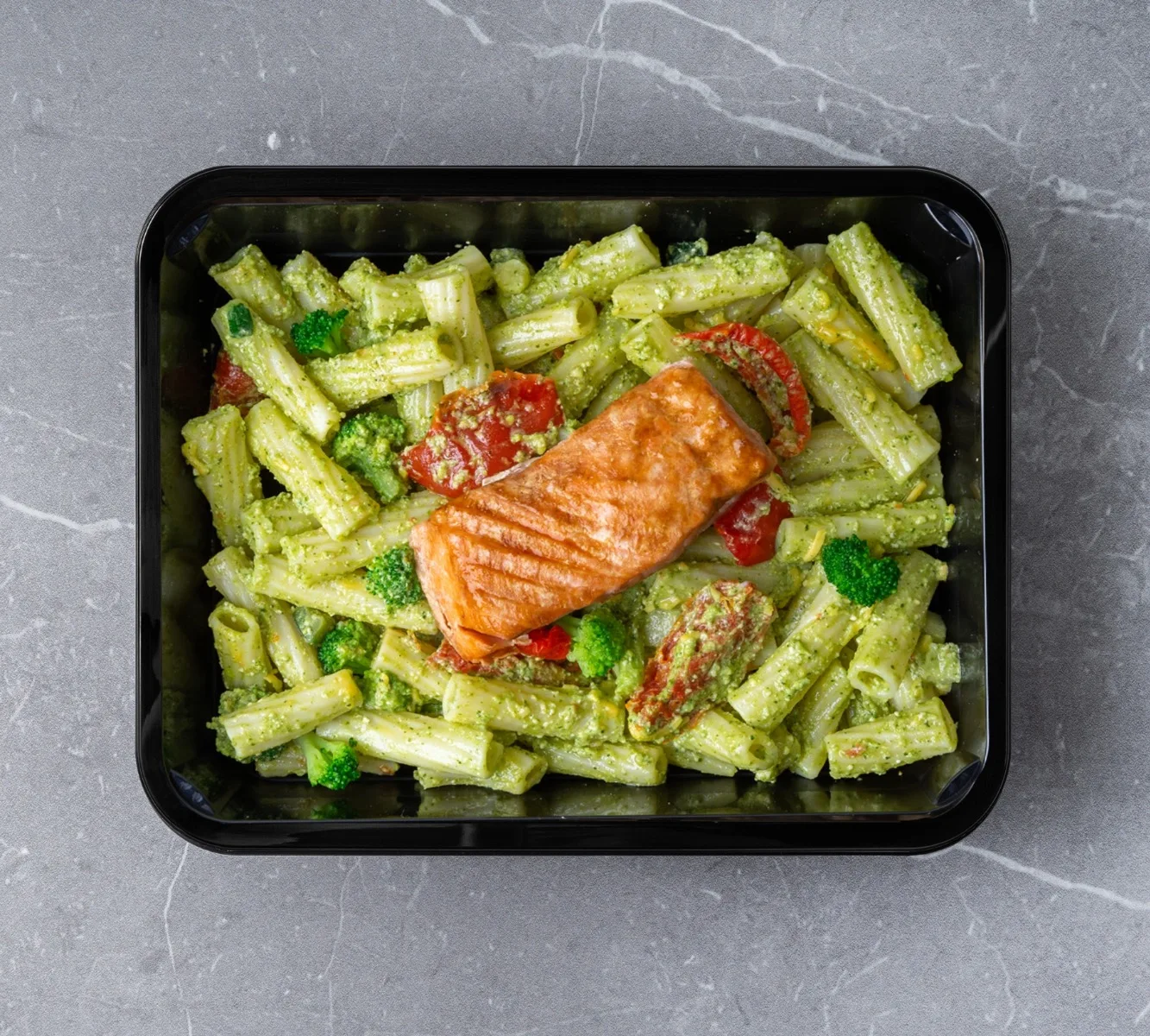 Pasta Pesto - Lachs