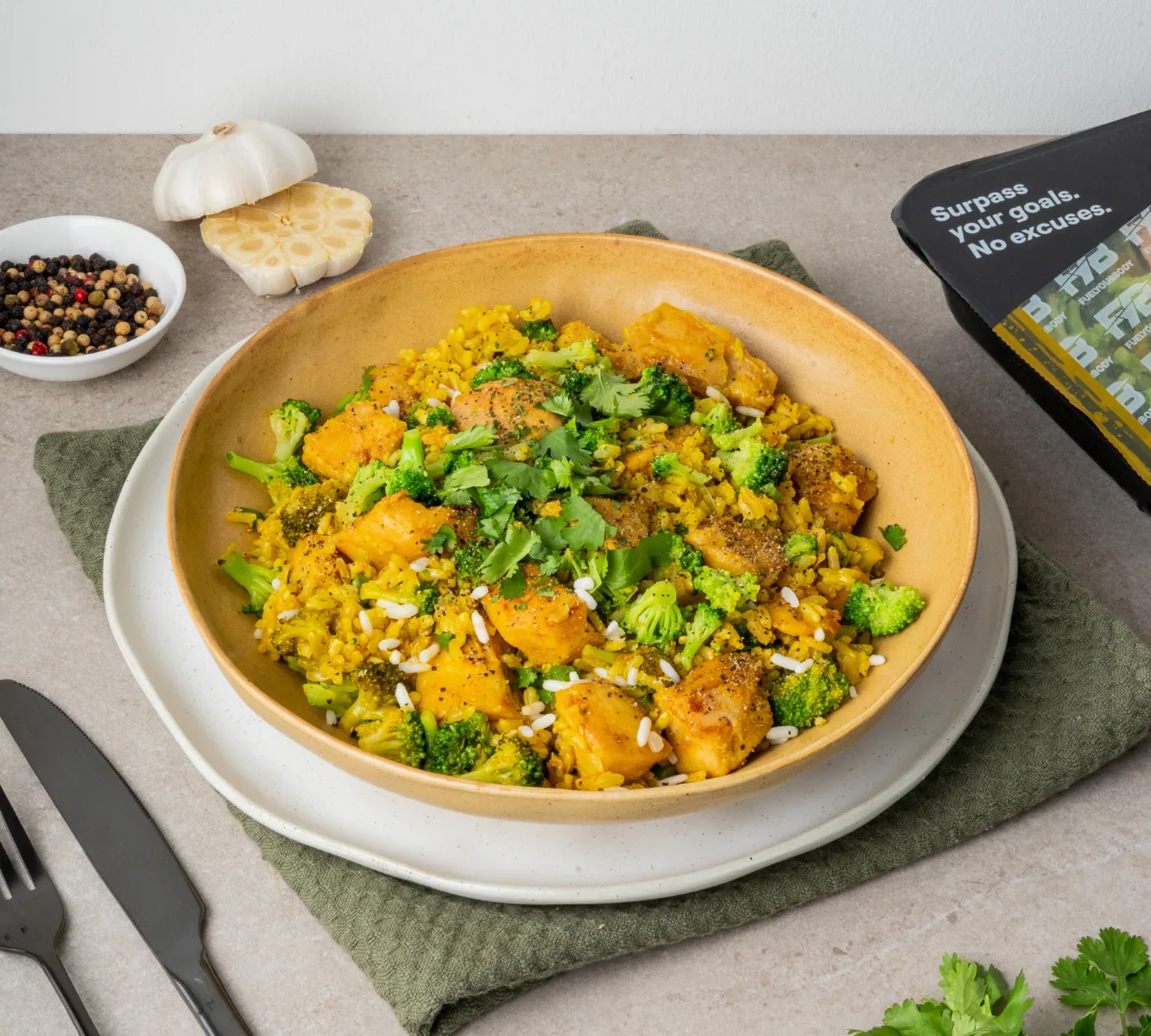 Brauner Reis - Hähnchen - Broccoli (Bombay Currysoße) [BULK]